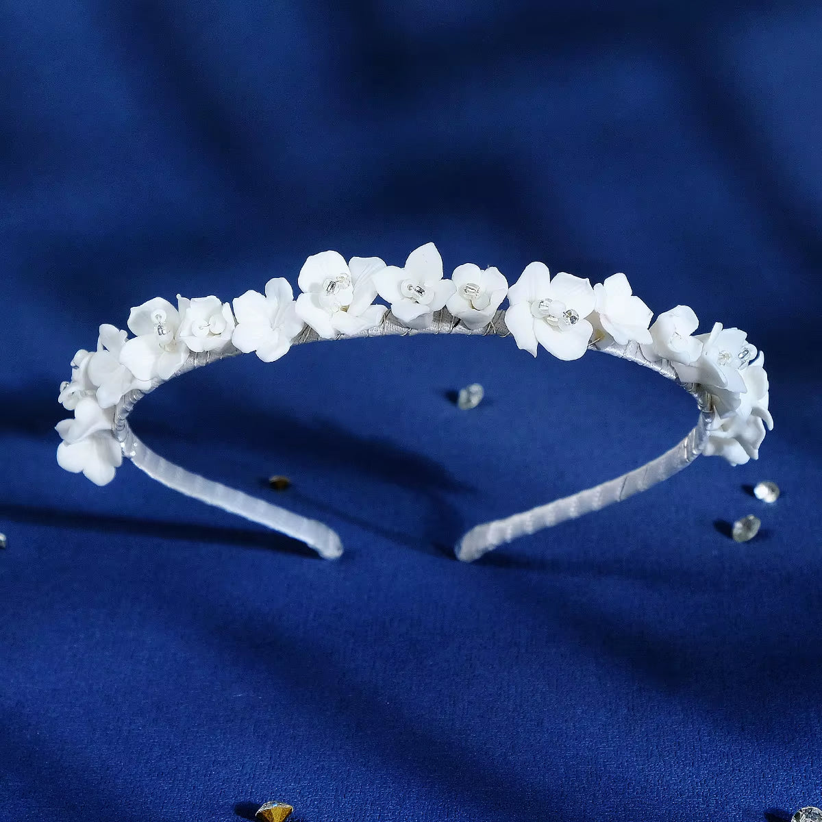 Drop Shipping White Ceramic Flower Headband Tiaras Crown for Bridal Queens Corona Hairband for Girls