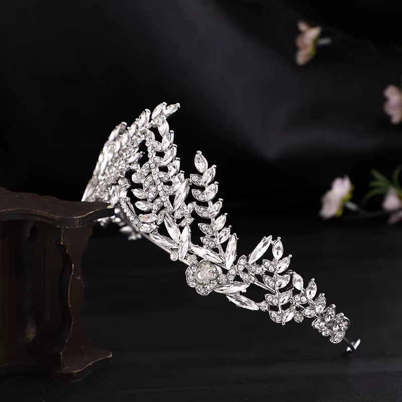 Wedding Accessories Bride Alloy Rhinestone Crystal Crown Tiaras Ladies Hair Jewelry