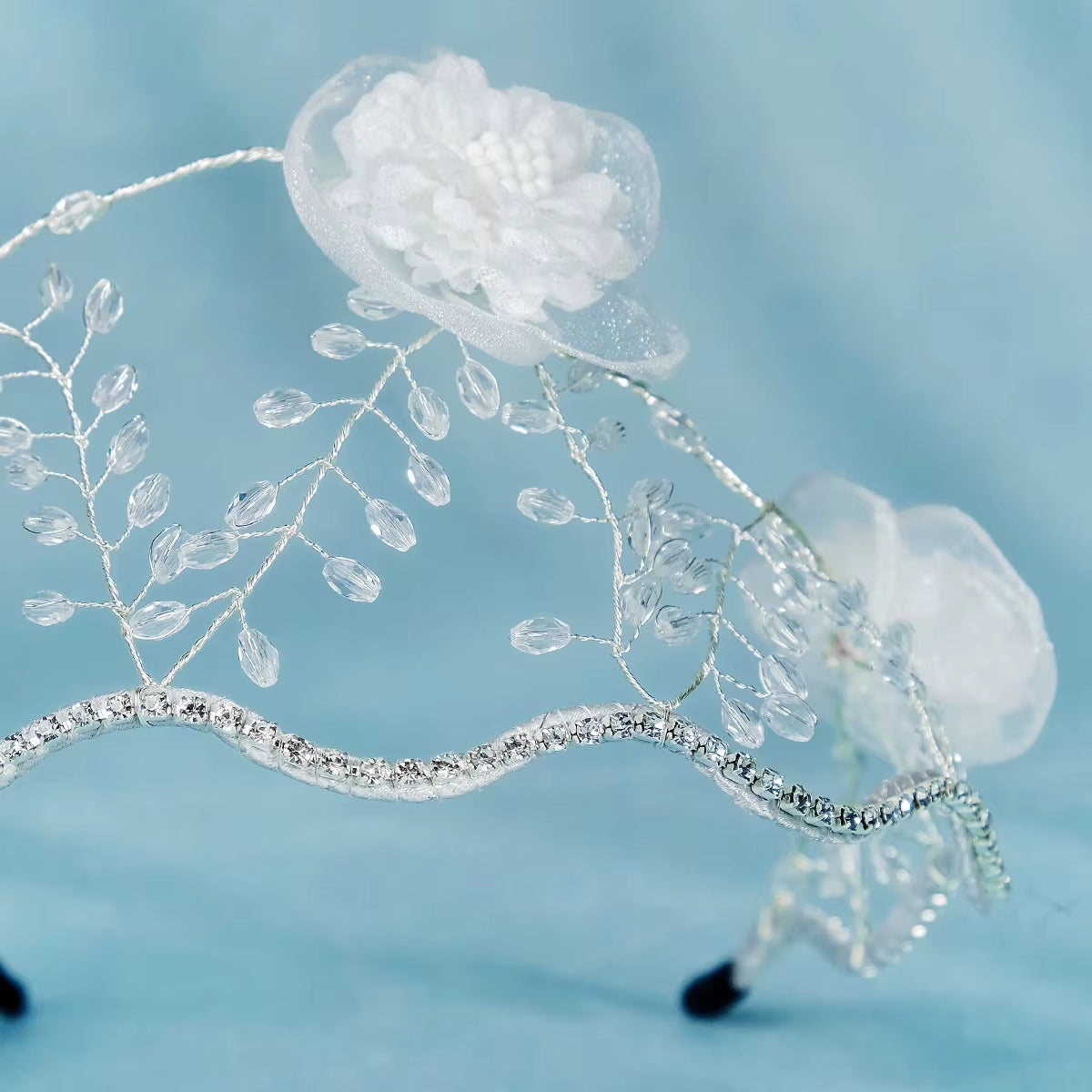 Handmade Fabric Flower Shiny Crystal Claw Chain Bridal Crown Hair Ornaments Wedding Headwear Mesh Hairband