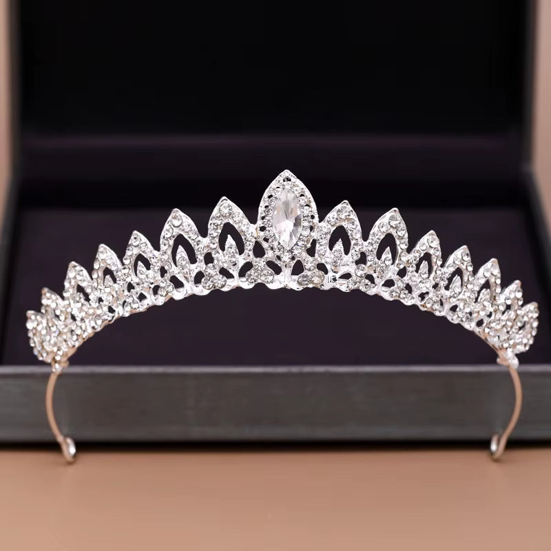 Alloy Diamond Wedding Bridal Pageant Rhinestone Crystal Tiaras Crown Molding Headpieces for Queens and Bride