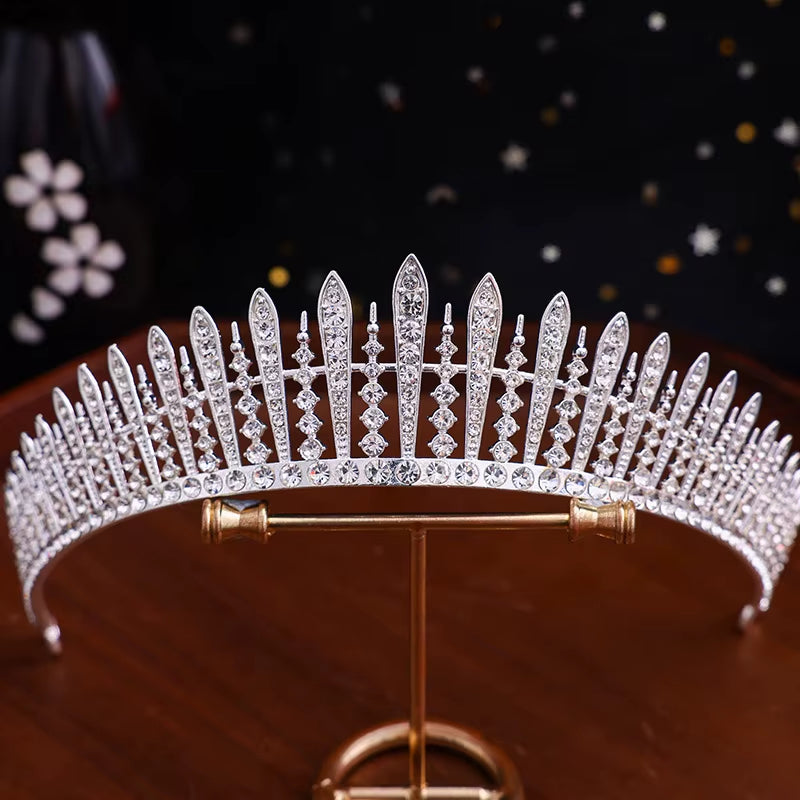 Princess Dinner Dress Curling Hair Wedding Bridal Pageant Rhinestone Crystal Tiaras Crown Molding Headpieces for Queens