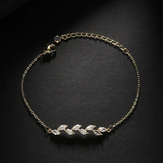 Zircon-Embellished Leaf Bracelet - Elegant Diamond-Inspired Design