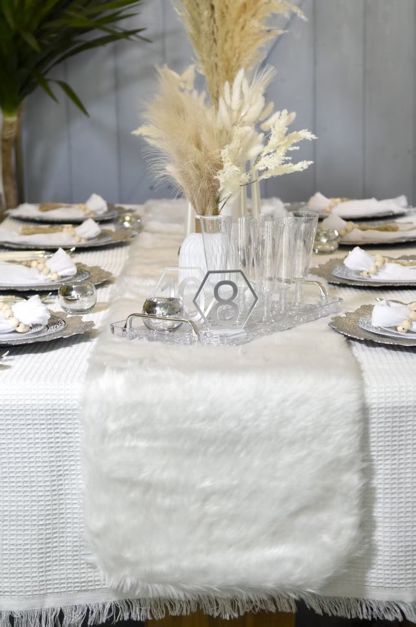 Winter White Shabbat Chattan Tablescape- Setting for 12