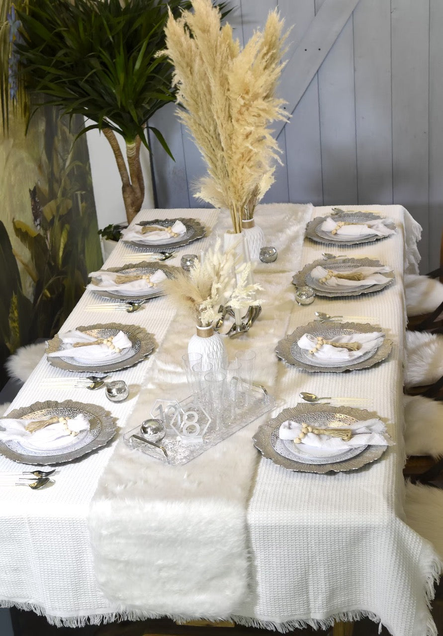 Winter White Shabbat Chattan Tablescape- Setting for 12