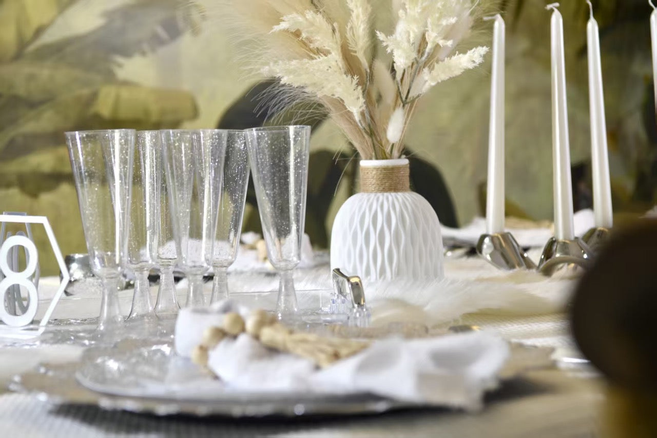 Winter White Shabbat Chattan Tablescape- Setting for 12