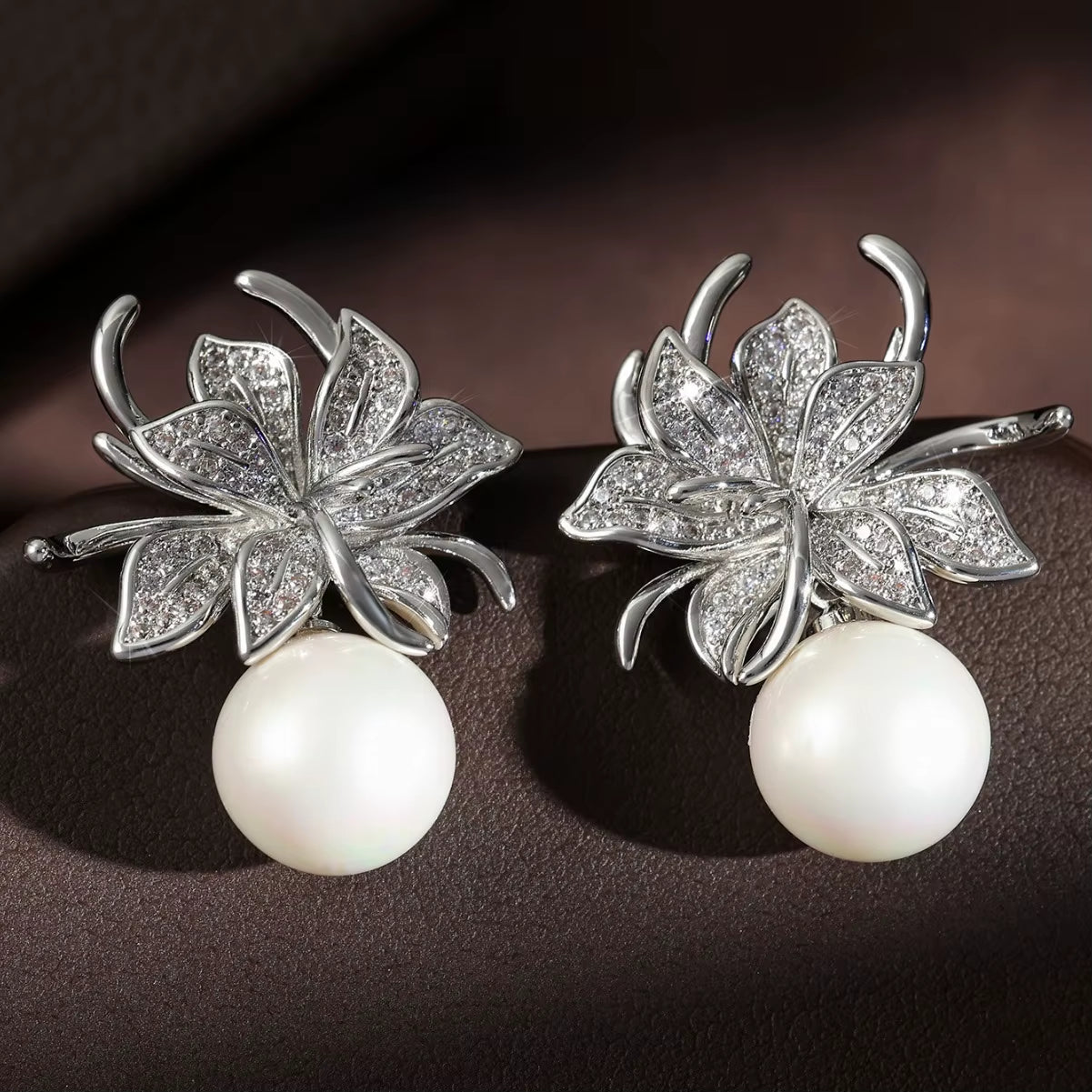 Vintage Elegance Earrings Women'S Superior Sense Zircon Inlaid Flower Pearl Earrings