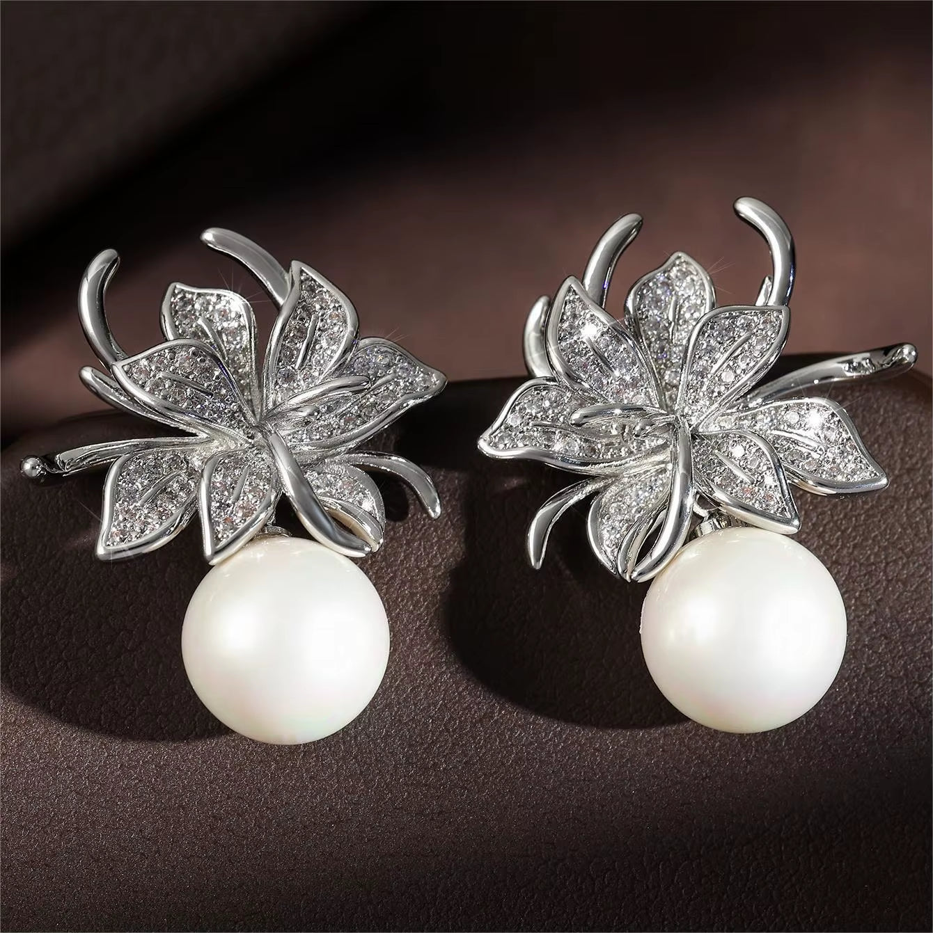 Vintage Elegance Earrings Women'S Superior Sense Zircon Inlaid Flower Pearl Earrings