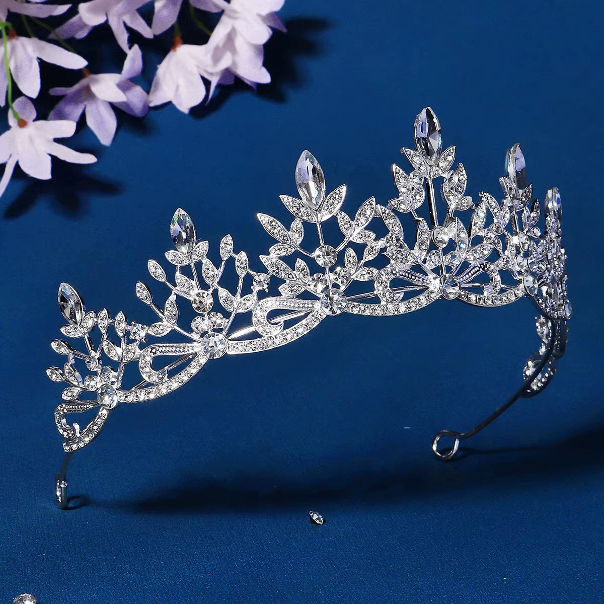 Latest Alloy Crown Wedding Bridal Hair Accessories Rhinestone Bridal Tiara Wedding Fashion Hair Jewelry for Women