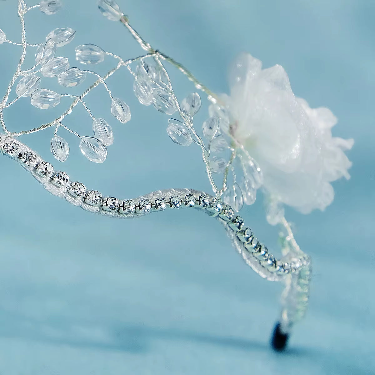 Handmade Fabric Flower Shiny Crystal Claw Chain Bridal Crown Hair Ornaments Wedding Headwear Mesh Hairband