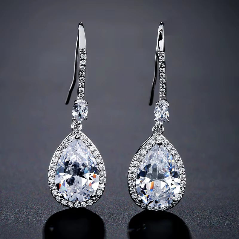 Temperament Light Luxury Classic Retro Long Drop Earrings Female Inlaid Zircon Bride Wedding Earrings