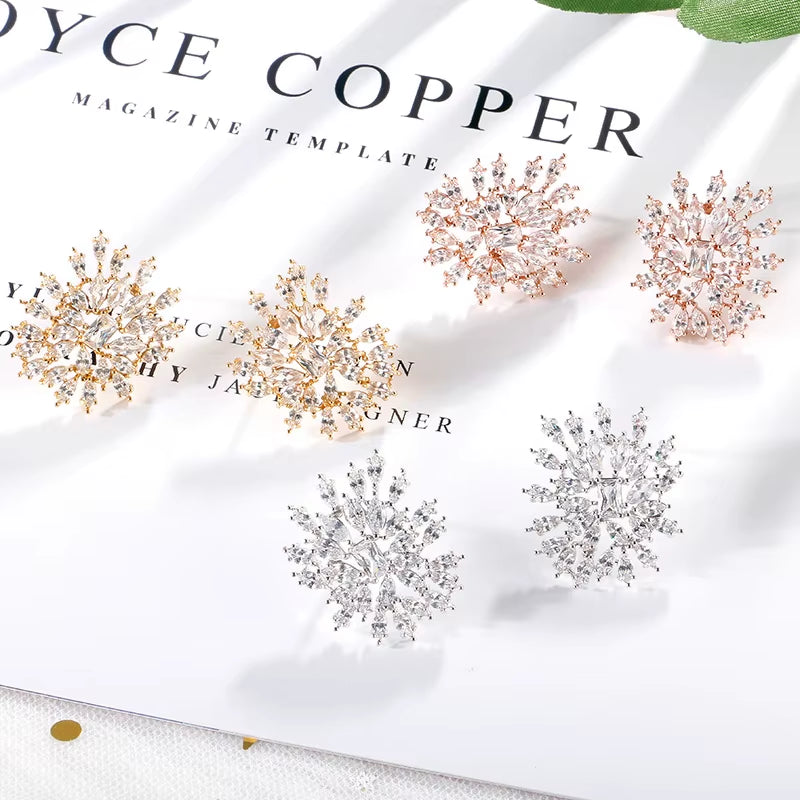 Europe and the United States Fashion Sparkling Diamond Blooming Flowers Zircon Ladies Earrings